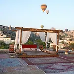Lucky Cave Cappadocia 3*