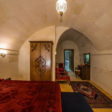 Lucky Cave Cappadocia 3*